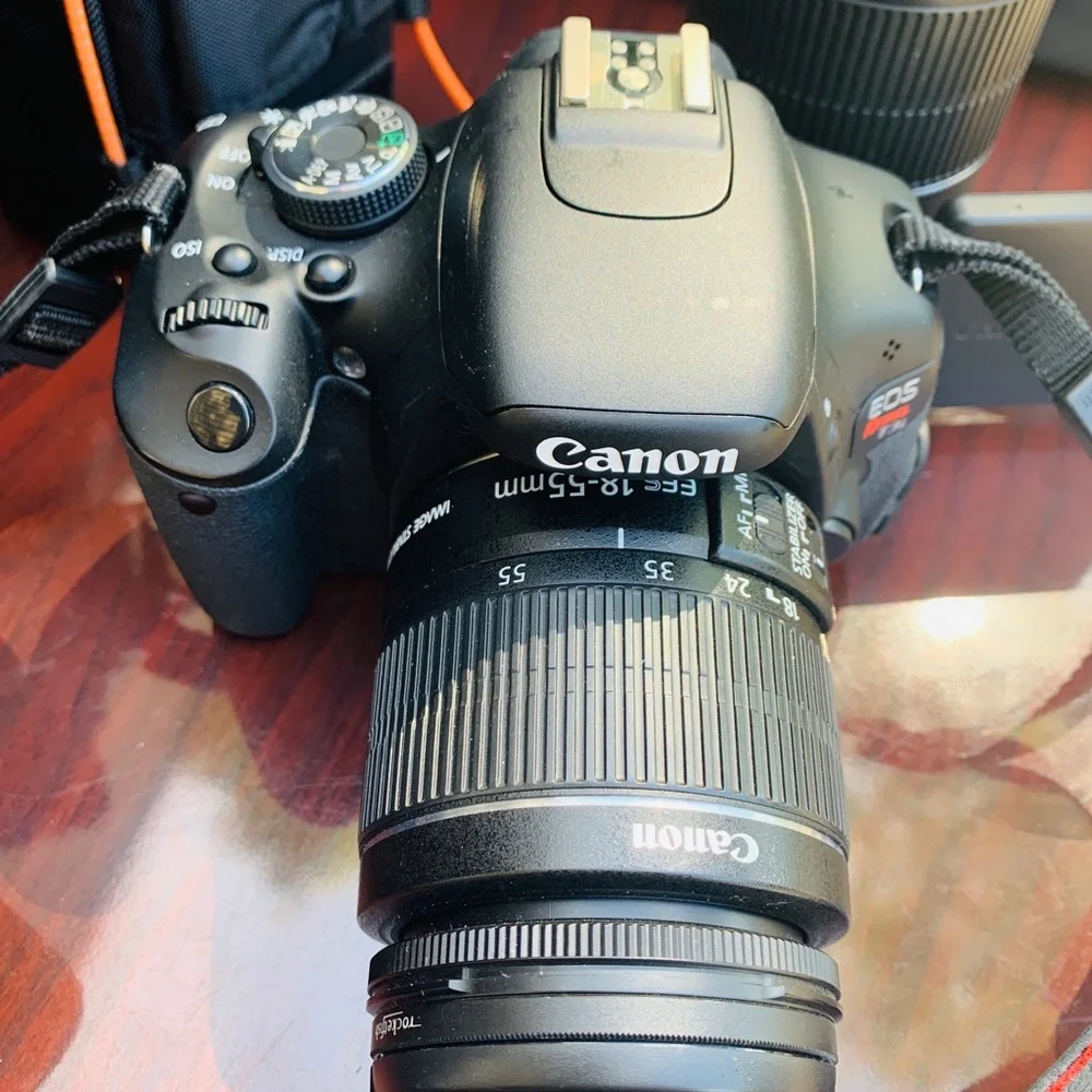 Complete Set Canon Camera with Extra Lens